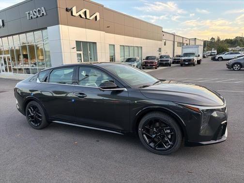 2025 Kia K4 GT-Line Turbo