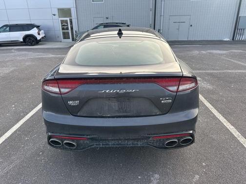 2022 Kia Stinger GT-Line