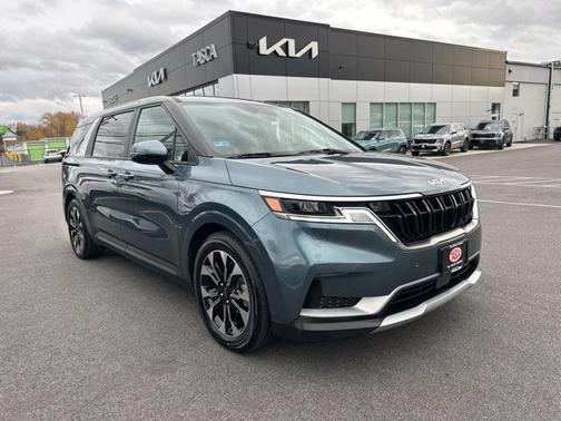 2024 Kia Carnival EX