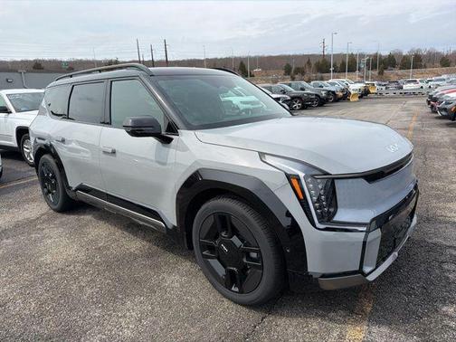 Wolf Gray/Ebony Black Roof 2026 Kia EV9 GT-Line