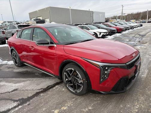 2025 Kia K4 GT-Line