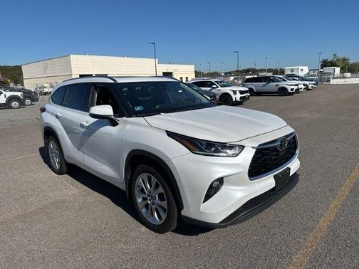 2023 Toyota Highlander Limited