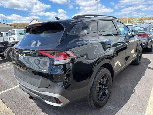 Ebony Black 2023 Kia Sportage S