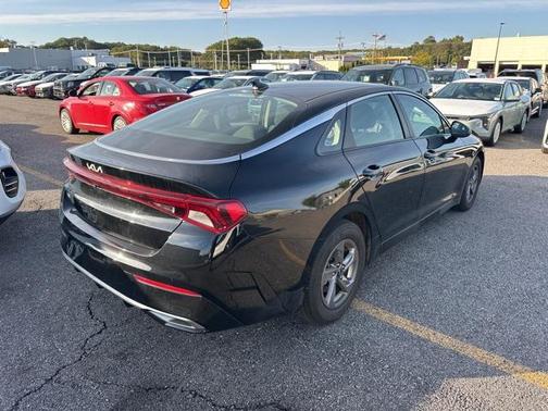 2023 Kia K5 LXS
