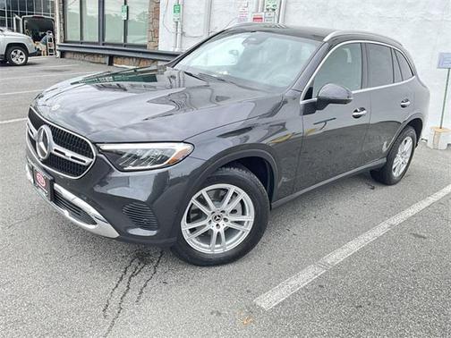 2025 Mercedes-Benz GLC 300 4MATIC