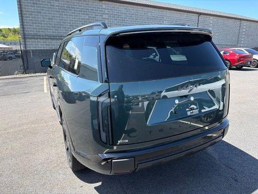 Black Jade Green 2027 Kia Telluride Hybrid X-Line SX