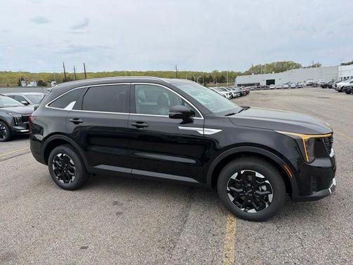 Ebony Black 2026 Kia Sorento S
