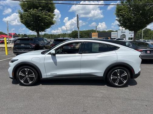2021 Ford Mustang Mach-E Select