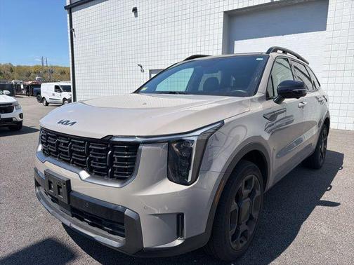 Road Rider Brown 2025 Kia Sorento SX