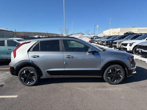 2025 Kia Niro EV Wind