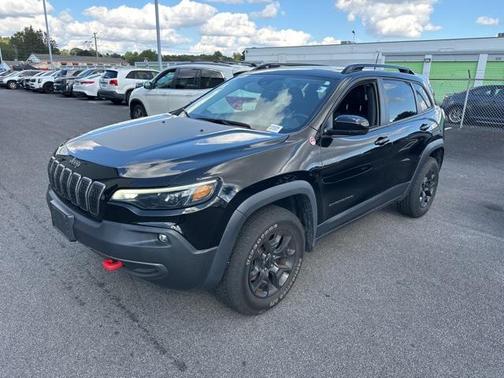 2022 Jeep Cherokee Trailhawk