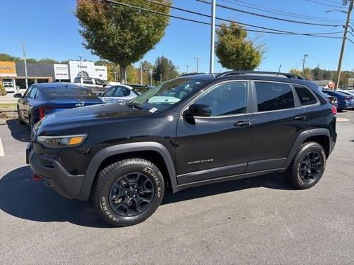 2022 Jeep Cherokee Trailhawk