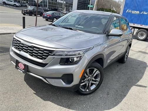 2022 Kia Seltos LX