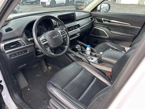 2022 Kia Telluride LX