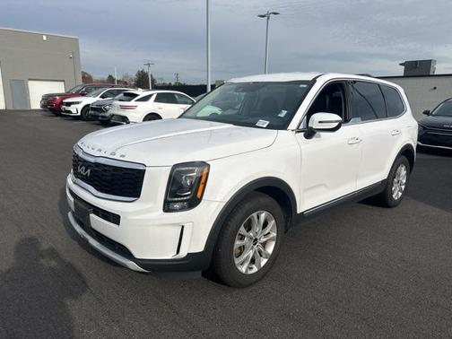 2022 Kia Telluride LX