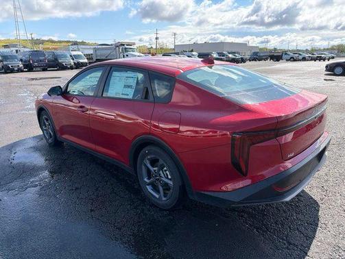 Currant Red 2026 Kia K4 LXS