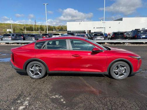 Currant Red 2026 Kia K4 LXS