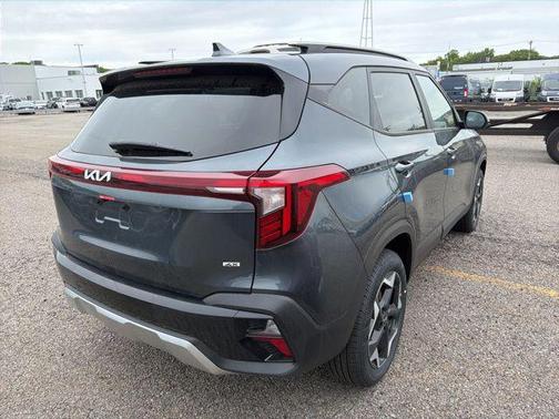 Gravity Gray 2026 Kia Seltos S