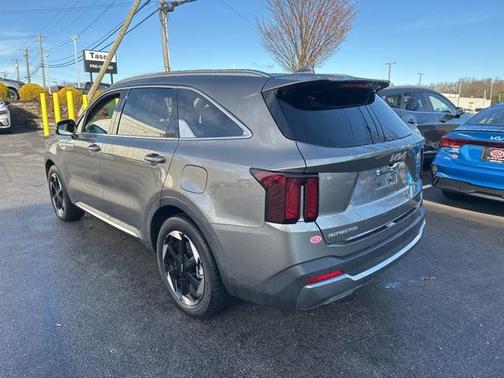 2025 Kia Sorento Hybrid EX