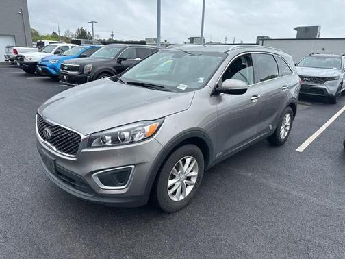 2018 Kia Sorento LX