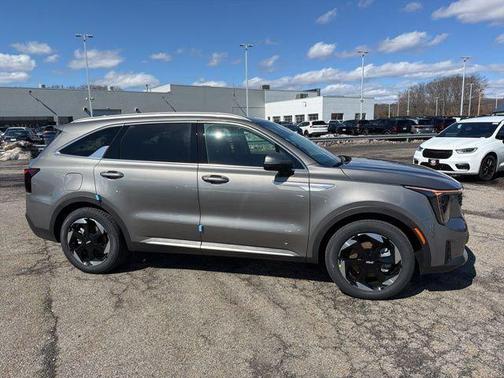 Volcanic Sand 2026 Kia Sorento Plug-In Hybrid EX