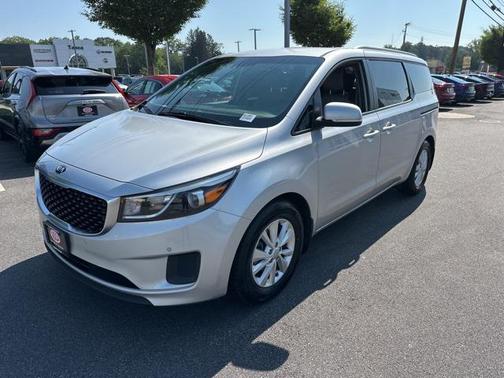 2018 Kia Sedona LX