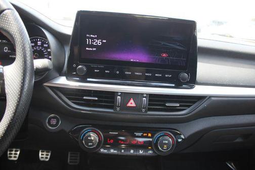 Snow White Pearl 2023 Kia Forte GT