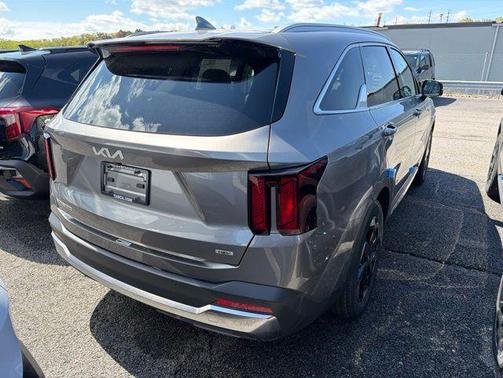 Volcanic Sand 2026 Kia Sorento Hybrid EX