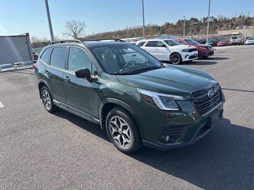 2022 Subaru Forester Premium