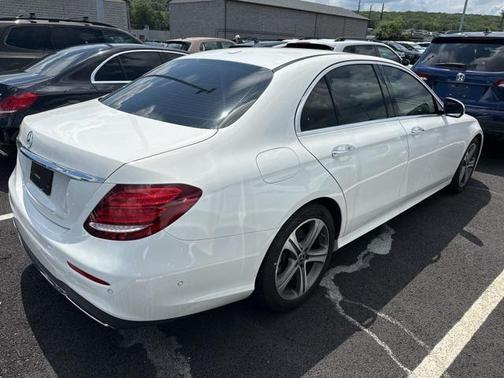 2018 Mercedes-Benz E-Class E 300