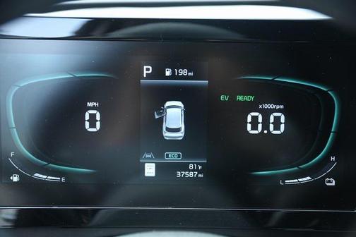 2023 Kia Sportage Hybrid LX