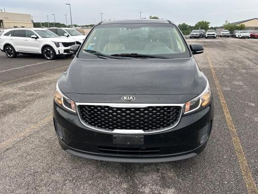 2018 Kia Sedona LX