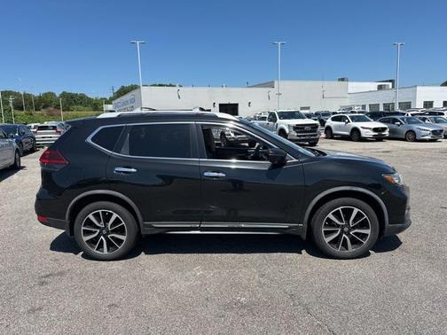 2018 Nissan Rogue SL