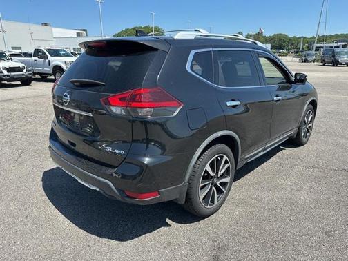 2018 Nissan Rogue SL