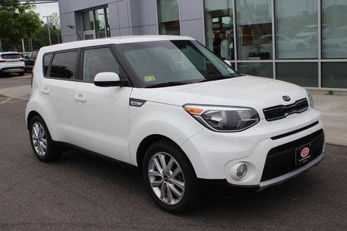 Clear White 2019 Kia Soul +