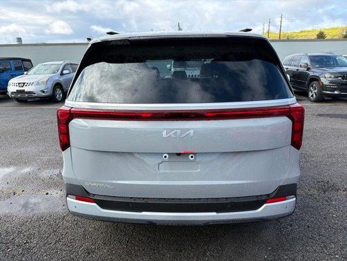 Ceramic Silver 2026 Kia Carnival EX