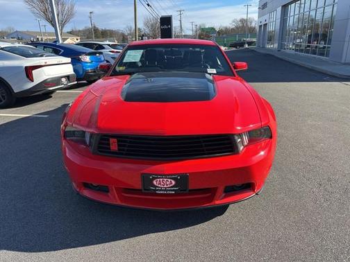 2011 Ford Mustang GT Premium