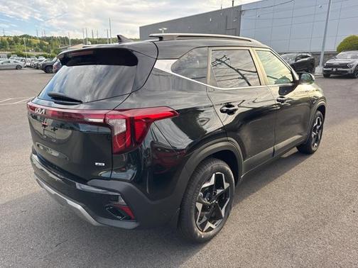 2025 Kia Seltos EX