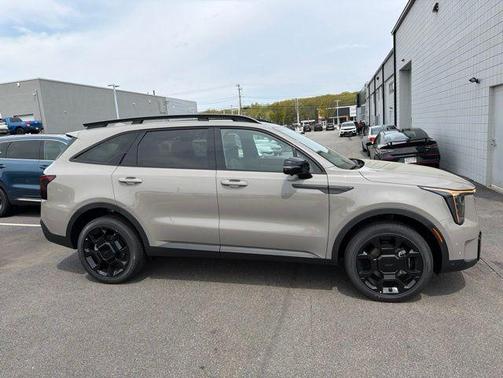 Road Rider Brown 2026 Kia Sorento SX