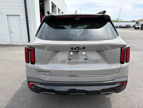 Road Rider Brown 2026 Kia Sorento SX