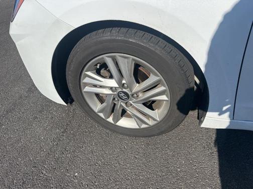 2019 Hyundai ELANTRA Value Edition