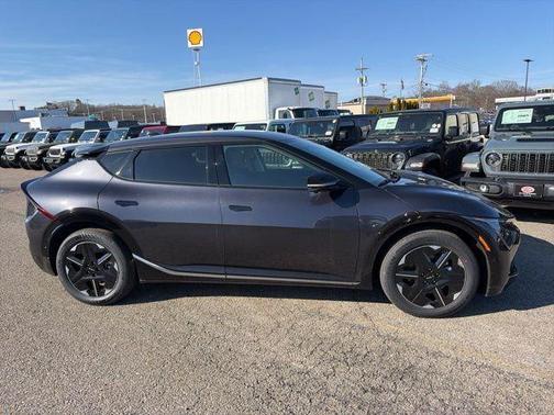 2025 Kia EV6 Wind