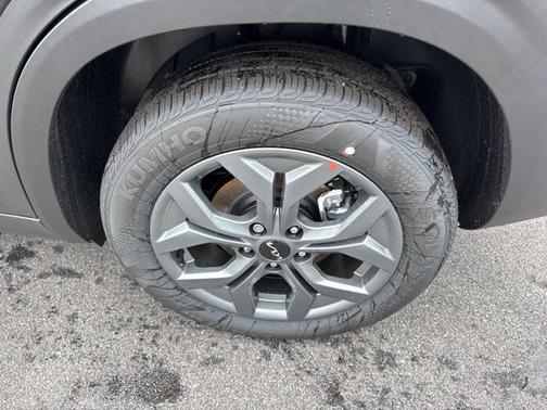 2025 Kia Seltos LX