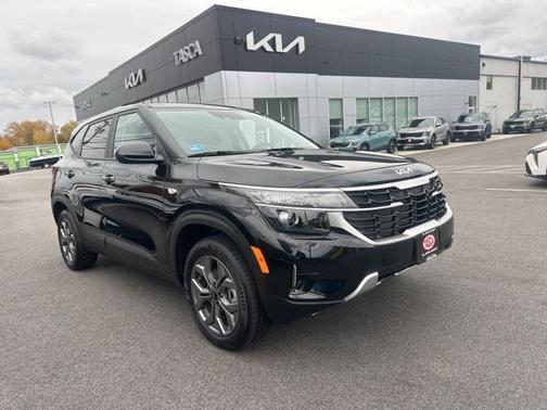 2025 Kia Seltos LX