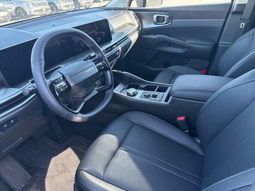 Aurora Black Pearl 2026 Kia Sorento Hybrid EX