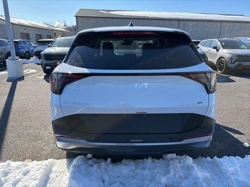 2026 Kia Sportage LX