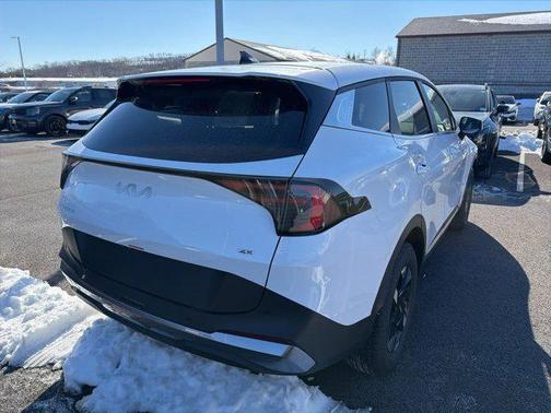 2026 Kia Sportage LX