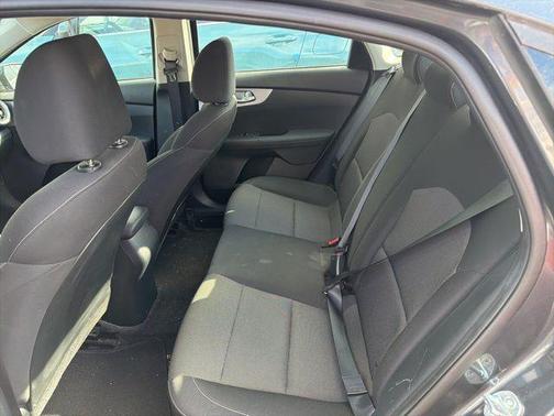 Gravity Gray 2024 Kia Forte LXS