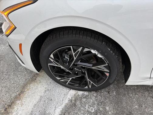 2026 Kia K5 GT-Line AWD