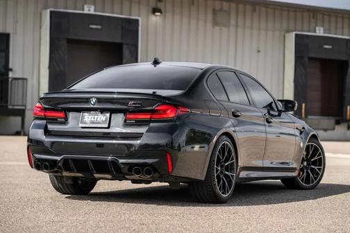 Black Sapphire Metallic 2021 BMW M5 Competition